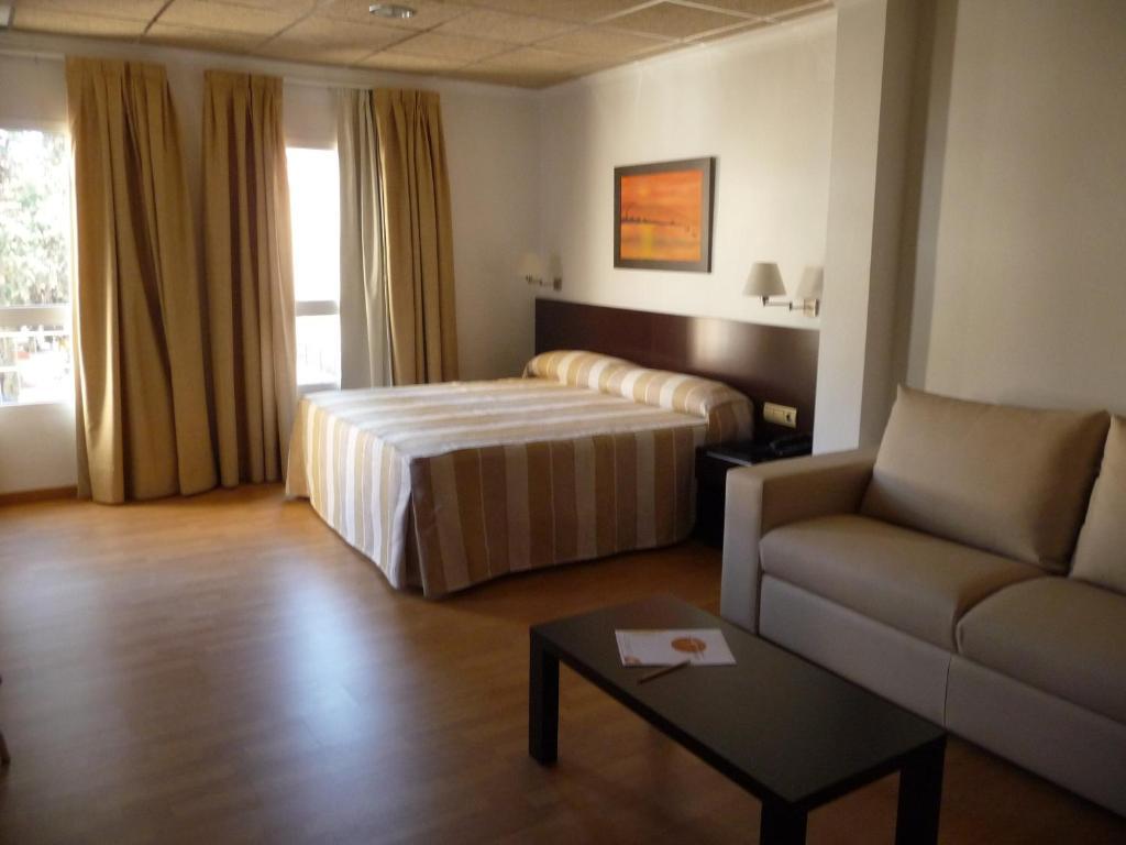 Hotel Hospederia Rural Constitucion Calasparra Habitación foto