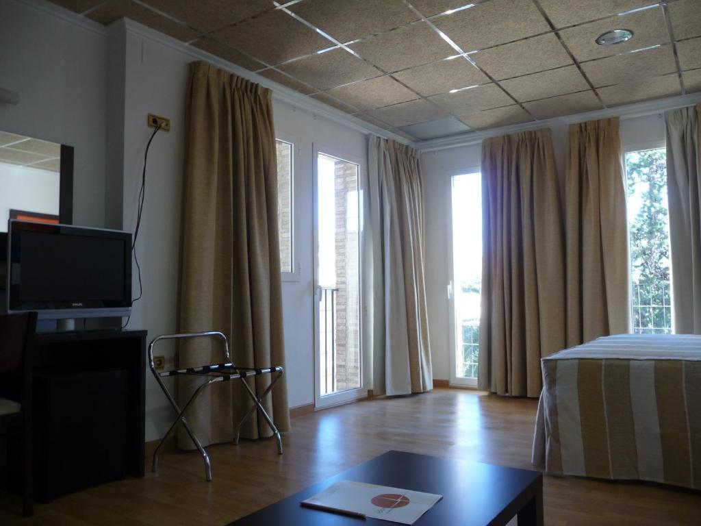 Hotel Hospederia Rural Constitucion Calasparra Habitación foto